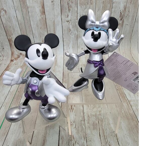 Disney 100th Anniversary Mickey & Minnie Mouse 6" Statue / Figures Set of 2 New - Picture 1 of 8